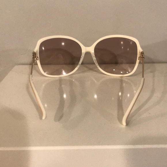 Salvatore Ferragamo Sunglasses - Picture 4 of 7